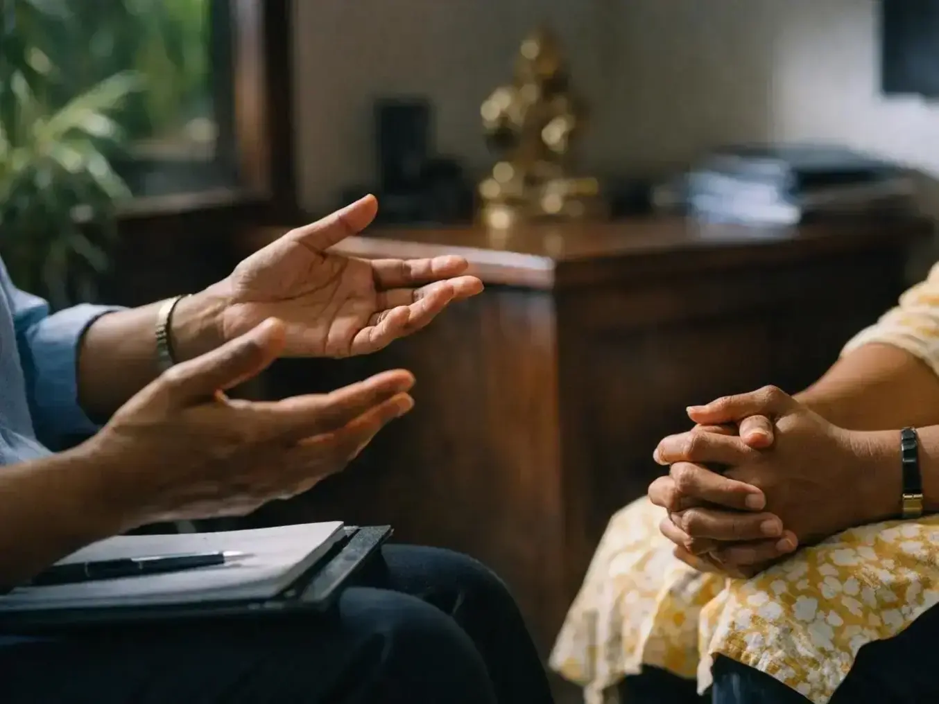 Private counselling room with comfortable seating for safe personality disorder treatment in Cherthala